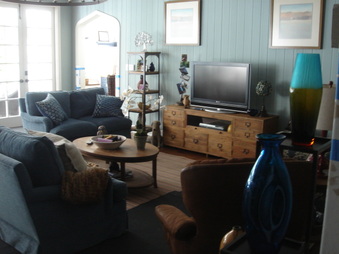 Enlarge photo 89