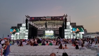 Enlarge photo 27