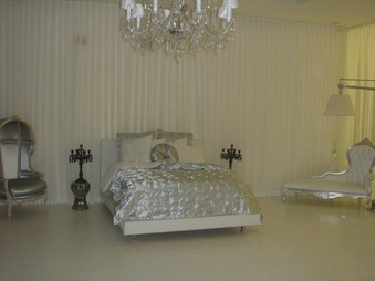 Enlarge photo 235