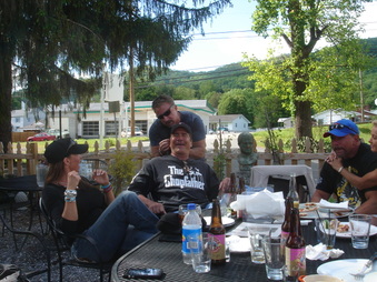 Enlarge photo 90