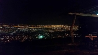 Enlarge photo 57