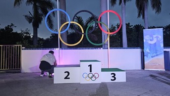 Enlarge photo 19