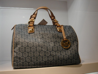 Enlarge photo 225