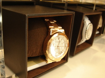 Enlarge photo 233