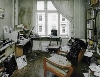 Enlarge photo 297