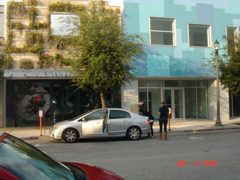 Enlarge photo 98