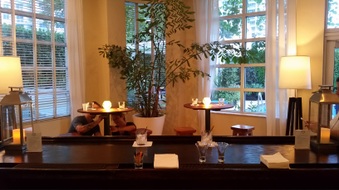 Enlarge photo 3