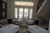 Enlarge photo 117
