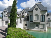 Enlarge photo 62