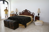 Enlarge photo 211