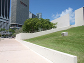Enlarge photo 33
