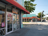 Enlarge photo 38