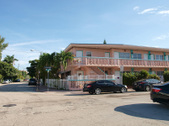 Enlarge photo 25