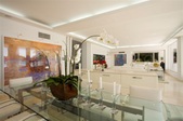 Enlarge photo 37