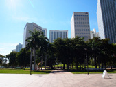 Enlarge photo 37