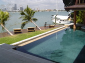 Enlarge photo 160