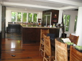 Enlarge photo 88