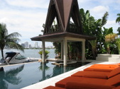 Enlarge photo 98