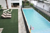 Enlarge photo 40