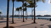 Enlarge photo 33