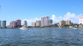 Enlarge photo 47