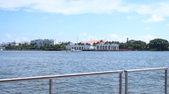 Enlarge photo 52