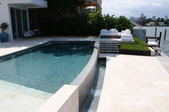Enlarge photo 103