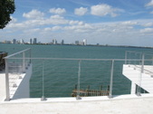 Enlarge photo 17