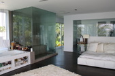 Enlarge photo 65