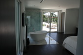 Enlarge photo 73