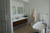 Enlarge photo 74