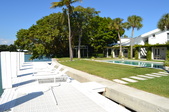 Enlarge photo 44
