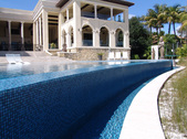 Enlarge photo 136