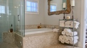 Enlarge photo 34