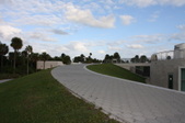 Enlarge photo 83