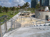 Enlarge photo 118