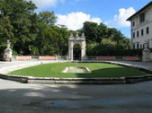 Enlarge photo 26