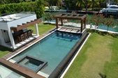 Enlarge photo 26