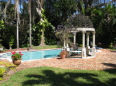 Enlarge photo 208