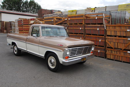 1967 Ford F250 Camper Special 2