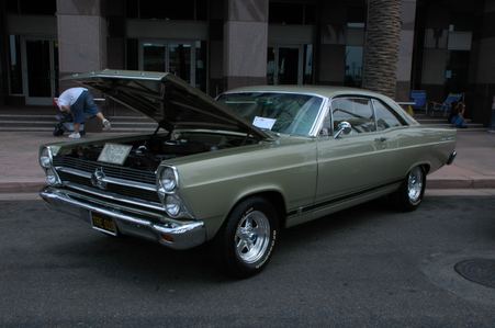 2005_Anaheim_Ford_Galaxie_Show
