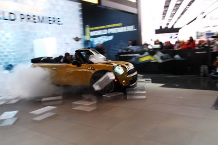 Enlarge photo 32