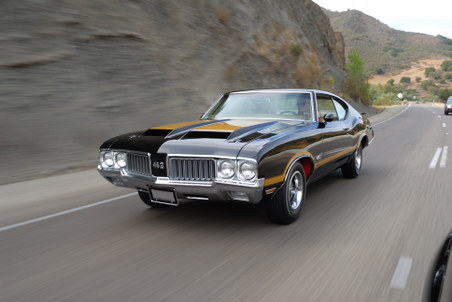 MM 1970 Oldsmobile 442 W30 images