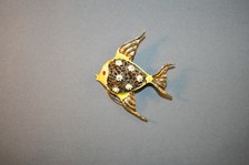 ART COSTUME JEWELRY