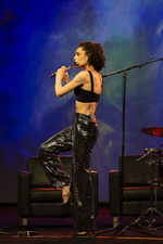 Enlarge photo 10
