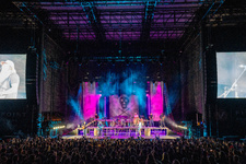 dBTechFivePointAmphitheater