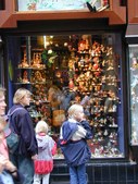 Enlarge photo 73