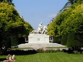 Enlarge photo 132