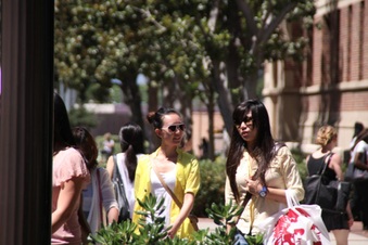 Tutor Campus Center - Street level