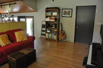 Enlarge photo 33